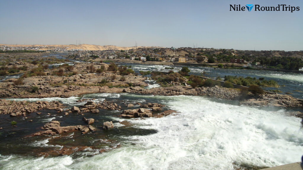 5 days Round Trip with Cruise: Cairo – Assuan – Luxor