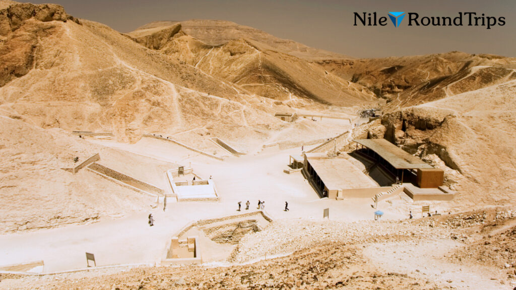 Luxor Overnight Tour
